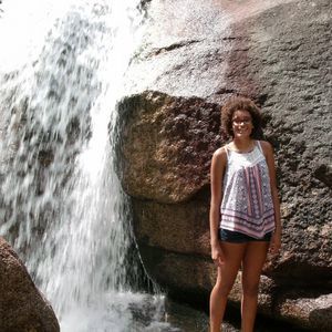 Meet your Posher, Maya